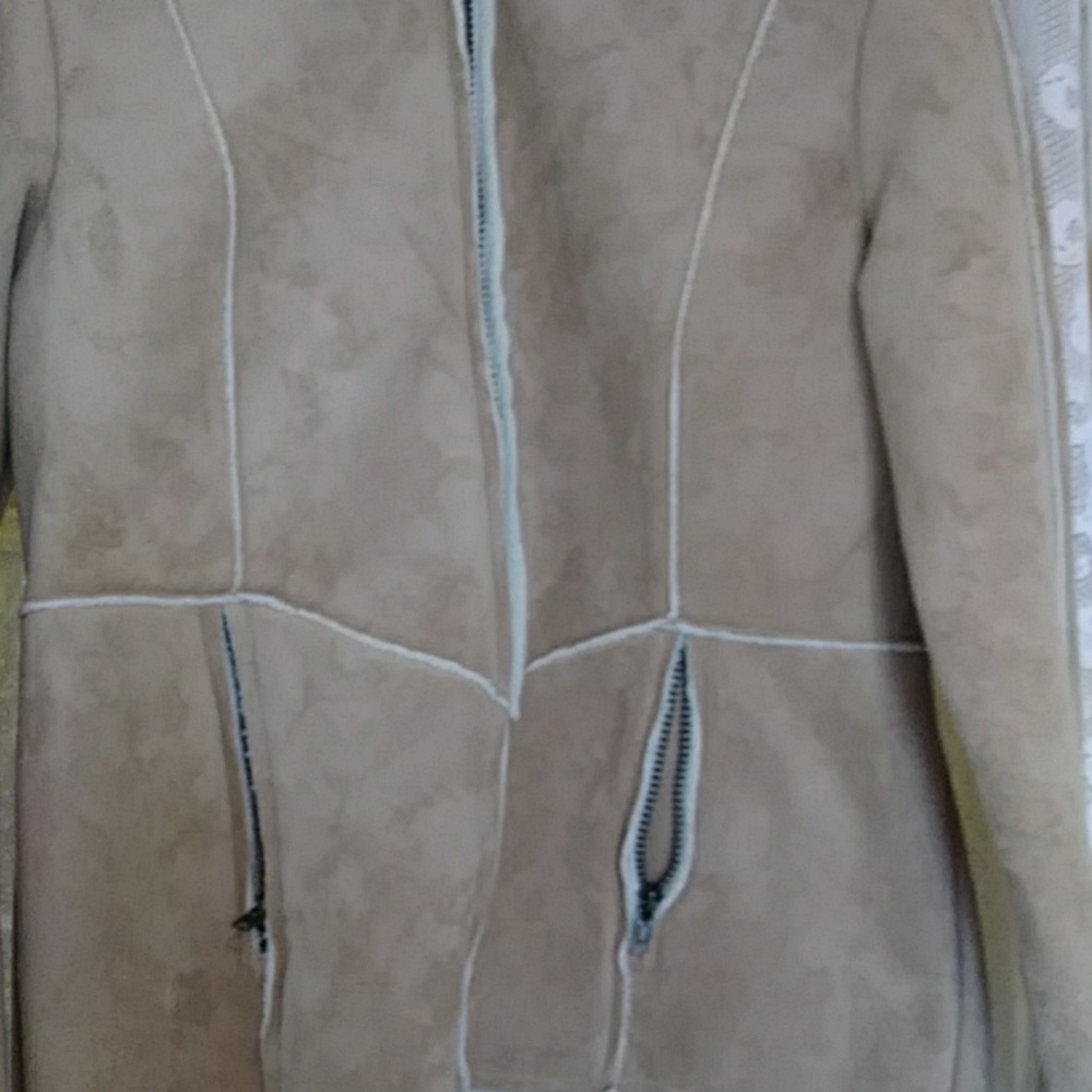 Beige Jacket - Picture 2 of 8